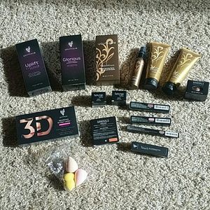 Younique lot HUGE